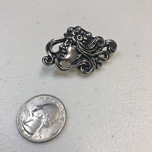 Woman's Art Nouveau Style Ladys Head Pin Lapel - Picture 1 of 3