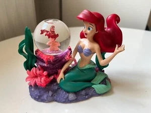 Arielle Sebastian Little Mermaid Disneyland Paris Snow globe Disney Meerjungfrau - Bild 1 von 3