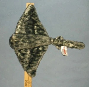AURORA GRAY STINGRAY PLUSH TOY 11 INCH PRE OWNED STUFFED ANIMAL MARINE MANTA RAY - Picture 1 of 4