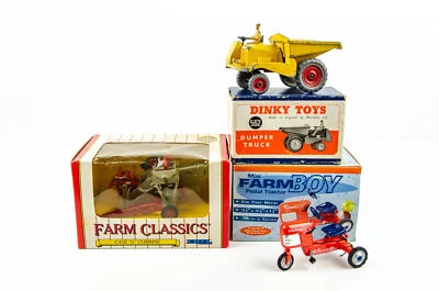 Camión volquete Dinky Muir-Hill década de 1950 Ertl Case G Combine Farm Boy tractor a pedales Foto 1 de 4