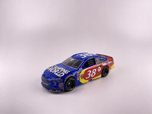 *ULTRA RARE* 2017 DAVID RAGAN CAMPING WORLD FORD FUSION 1/64 NASCAR DIECAST - Picture 1 of 2