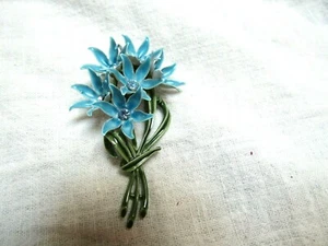 Vintage Sky Blue Enamel Rhinestones Flower Pin Lovely Exc. - Picture 1 of 6