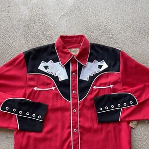 Scully Shirt Mens Small Red Pearl Snap Embroidered Cards Poker Western Cowboy - Picture 1 of 12