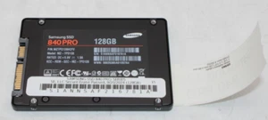 Samsung 840 PRO SATA III 2.5" SSD 128GB MZ-7PD128 *Usado y limpiado* - Imagen 1 de 3