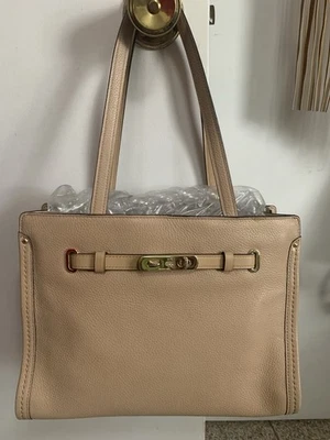 Bolso de Mano Pequeño Coach Auténtico Cuero Guijarro Desnudo Foto 1 de 4