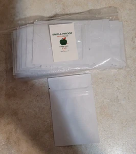 Apple Smell Proof Bags 3 X 4 - 50 Count - Imagen 1 de 1