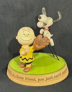 SNOOPY PEANUTS CHARLIE BROWN Hallmark Porcelain Figurine Baseball 2015 - Picture 1 of 4