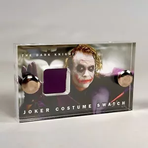 Batman - The Dark Knight - Joker Kostümstoff - Filmrequisite mit Echtheitszertifikat - Bild 1 von 3