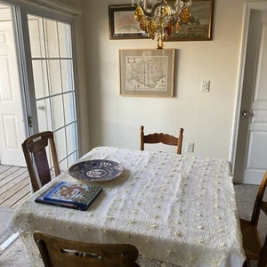 Vintage Handmade Crochet Tablecloth Triangular Ivory Floral Delicate Granny Rare - Picture 1 of 9