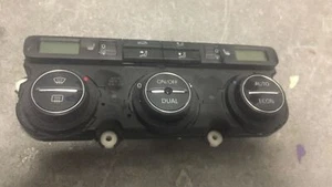06 VOLKWAGON PASSAT A/C HEATER TEMPERATURE CLIMATE CONTROL - Picture 1 of 1