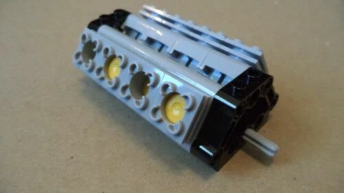LEGO Technic motor V8 Foto 1 de 1
