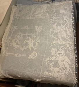 Cubierta de cama de boda de encaje filete figurativo ganchillo tejido 92x100 querubines de caza - Imagen 1 de 21