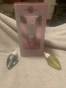 Bath and Body Works WALLFLOWER Plug In White Flower top Diffuser Plus 3 Scents - Picture 1 of 5