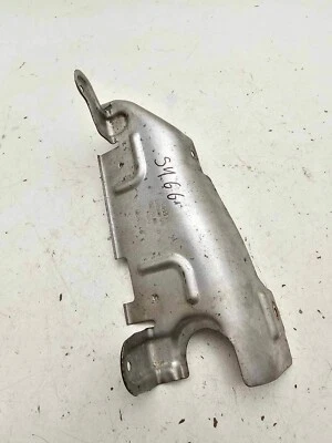 AUDI A4 S4 2010-2016 - Colector de escape derecho protector térmico / placa 06E253036P Foto 1 de 4