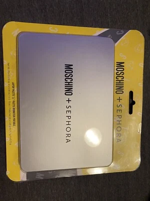 палитра ноутбуков moschino - Изображение 1 из 2