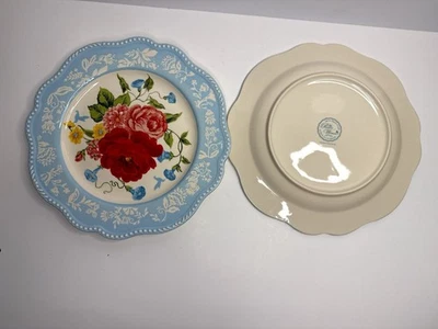 Juego de 4 platos de cena festoneados florales Pioneer Woman - Cocina de campo vintage Foto 1 de 2