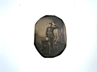 VTG Tintype of Civil War Soldier Saluting with White Gloves - Image 1 of 3