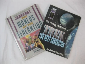 Star Trek 2 book lot The World of the Federation, Trek The Next Generation VG - Imagen 1 de 5