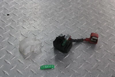 Interruptor de relé de arranque del motor Suzuki SV1000S 2005 31800-06G01 video de funcionamiento Foto 1 de 4