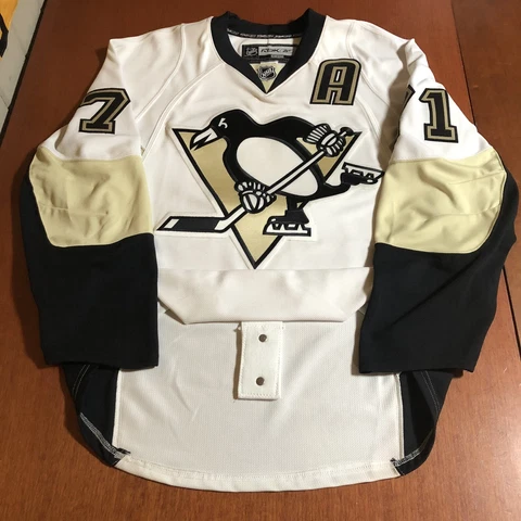 Reebok Edge 1.0 Authentic Evgeni Malkin Pittsburgh Penguins NHL Jersey White 52 Cover