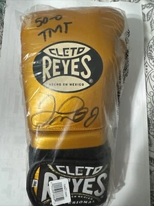 Cleto Reyes Official Competition Boxing Gloves 14oz Gold Signed By Mayweather - Picture 1 of 3