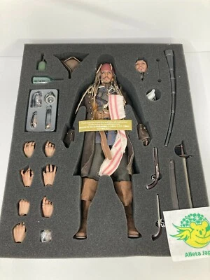 Modellino Captain Jack Sparrow Pirati dei Caraibi DX06 Hot Toys 30 cm - Immagine 1 di 4