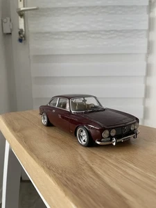 NOREV 1:18 Alfa Romeo 2000 GTV 1973 - Maroon - Bild 1 von 9