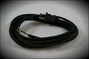 Cable cubierto de tela negra con enchufe moldeado - 10 pies - 2 conductores - Imagen 1 de 2