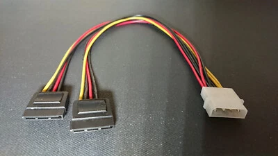 Startech 12in 4 Pin LP4 to 2x SATA Power Y Cable Adapter Splitter - Image 1 of 2