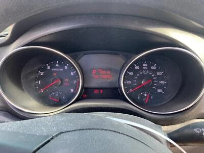 Grupo de velocímetro KIA SEDONA 2016 fabricante de equipos originales | MPH 179 k millas Foto 1 de 4