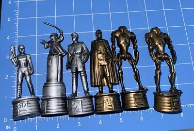 2002 LFL Star Wars Plastic chess pieces 6pcz - Image 1 of 4