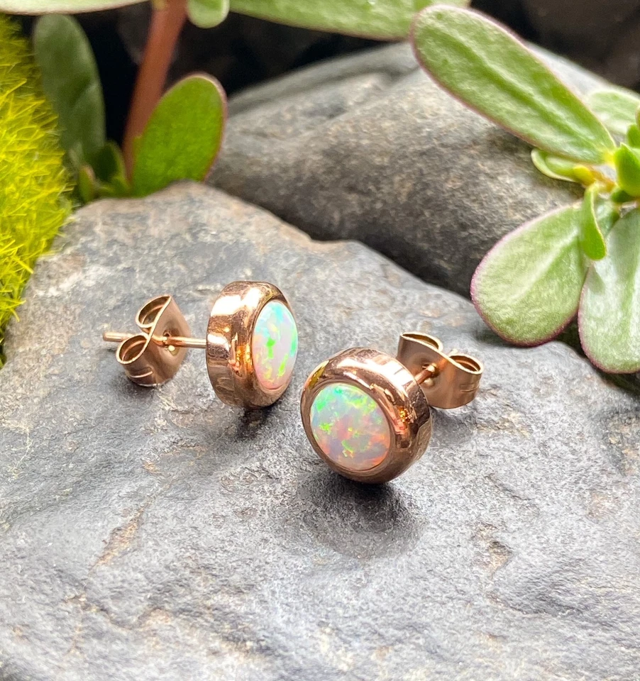 ПАРА большой 6 мм белый опал в 9 мм безель установка 316L хирургическая сталь серьги - Изображение 1 из 4