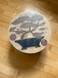 Hat Box with oriental design - Picture 1 of 3