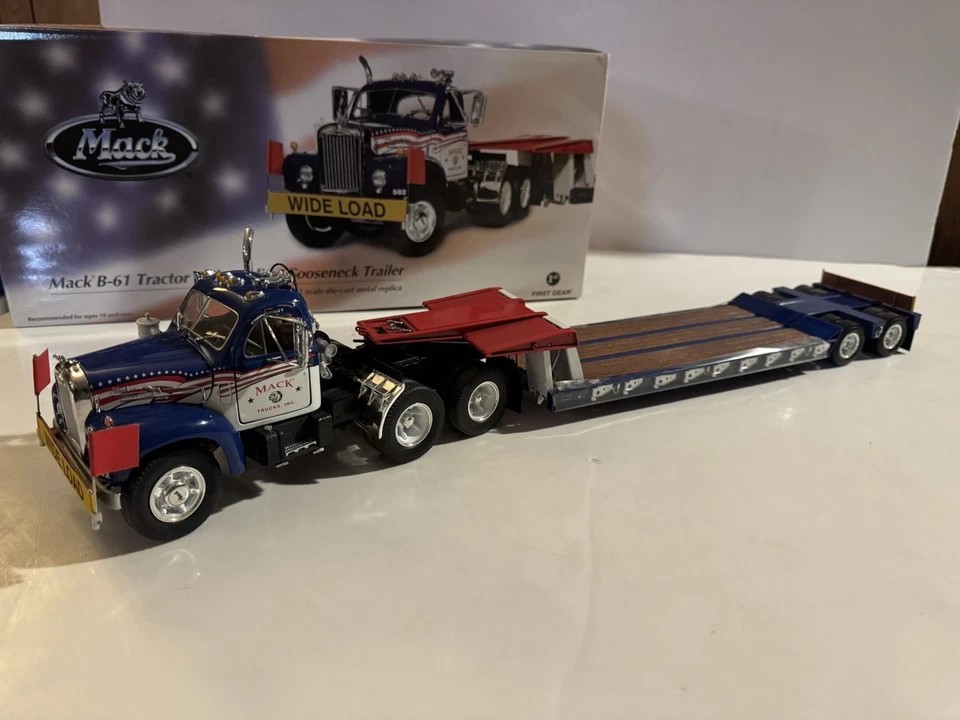 First Gear 1/25 Diecast, Mack B-61 Truck & Folding Gooseneck Lowboy Trailer - Image 1 of 4