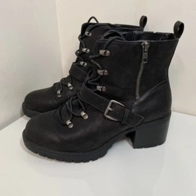 Torrid Boots Womens Sz 10.5 Faux Leather Hiker Black Lug Heel Lace Up EUC - Image 1 of 4