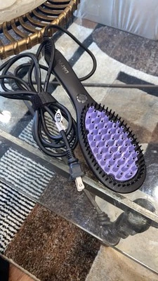 DAFNI DH1.0A Hair Straightening Ceramic Brush - Black/Purple - Image 1 of 4