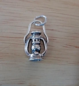 Sterling Silber 3D 20x12mm 3 Gramm Pfadfinder Camping Laterne Charm - Bild 1 von 3