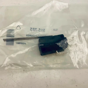 HONEYWELL V15H22-CZ100A03 SPDT-NO/NC Long Straight Lever Microswitch, 22A 250V - Picture 1 of 2