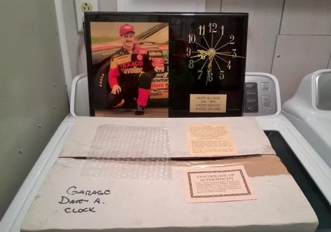 NASCAR DAVEY ALLISON WALL PLAQUE CLOCK LIMITED EDITION Works 1st edition texaco Cover