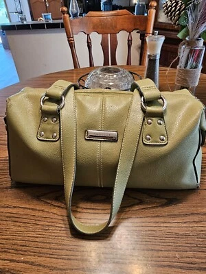 Bolso de mano Rosetti verde lima Foto 1 de 4