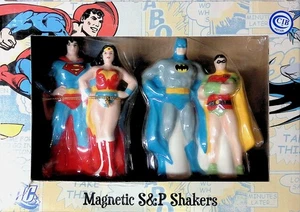 Westland DC Superman/Wonder Woman & Batman/Robin magnetische Salz- & Pfefferstreuer - Bild 1 von 4