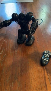 Robosapien RS Blue Robot Toy Tested & Working w/ Remote. Batteries Not Included - Picture 1 of 8