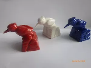 Wade WHIMSIE KINGFISHER IN VARIOUS COLOURS - Picture 1 of 1
