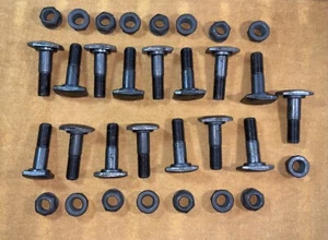 Eaton 1/2 Inch Nuts and Bolts for a Ring Gear - Part No: 069957 - NEW - Bild 1 von 4