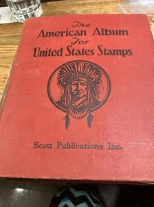 The 1941 AMERICAN ALBUM FOR UNITED STATES STAMPS SCOTT PUB.  Over 200 Stamps - Picture 1 of 9