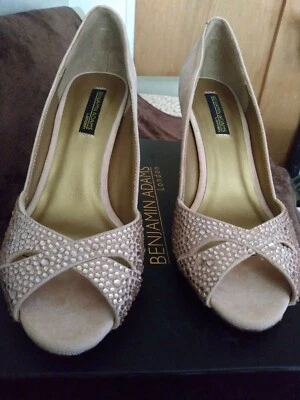 Benjamin Adams размер 7,5 Benjamin Adams каблуки совершенно новый - Изображение 1 из 3