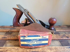 Vintage Trustworthy No. TR 804 Smoothing Hand Plane By Sargent in Original Box - Picture 1 of 11