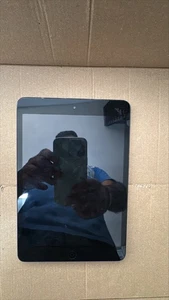 Apple iPad mini 1st Generation A1432 16GB Wi-Fi Grey IOS 9 Cheap Kids Tablet - Picture 1 of 2