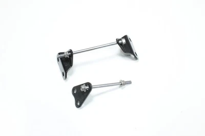 08-25 YAMAHA V STAR 250 XV250 MOTOR MONTAJE SOPORTES PERNOS PERNOS  Foto 1 de 4