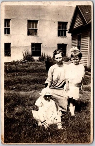 Portrait of Mother and Her Children Outside the House, Family, Vintage Postcard - Picture 1 of 2